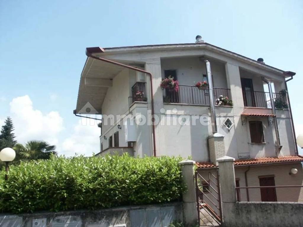 Vendita Appartamento San Vito Romano Quadrilocale In Viale Paolo Vi vendita-appartamento-san-vito-romano-quadrilocale-in-viale-paolo-vi