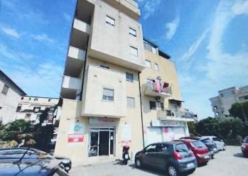 Appartamento all'asta via nazioni unite, 39, 88900 crotone italia, crotone