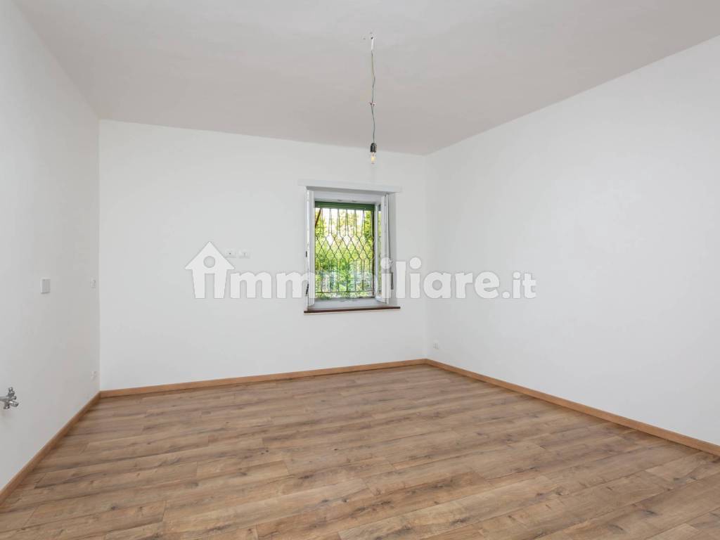 Stanza non arredata