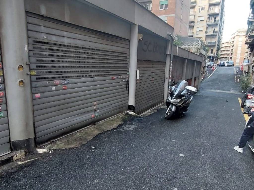 Garage - box via luigi arnaldo vassallo 80, casal bruciato, roma