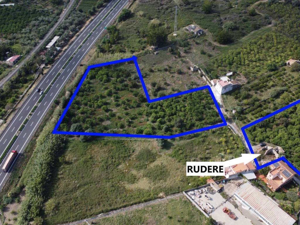 Terreno edificabile via cannone, calatabiano