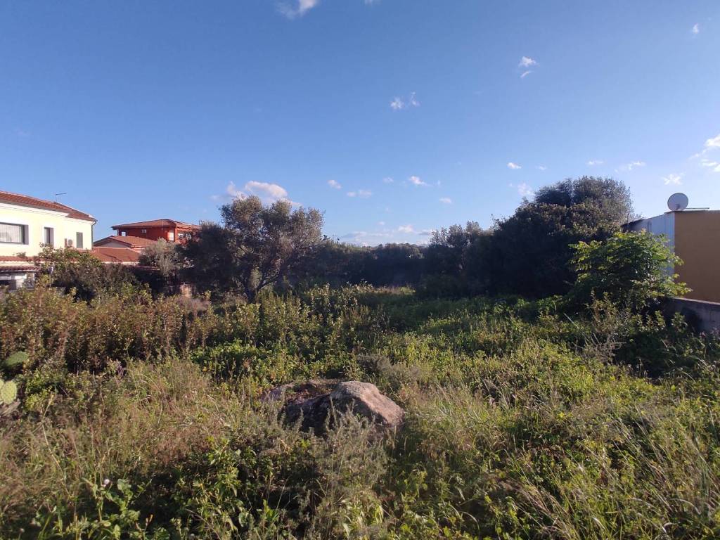Terreno edificabile via siena, sacra famiglia, bandinu, olbia