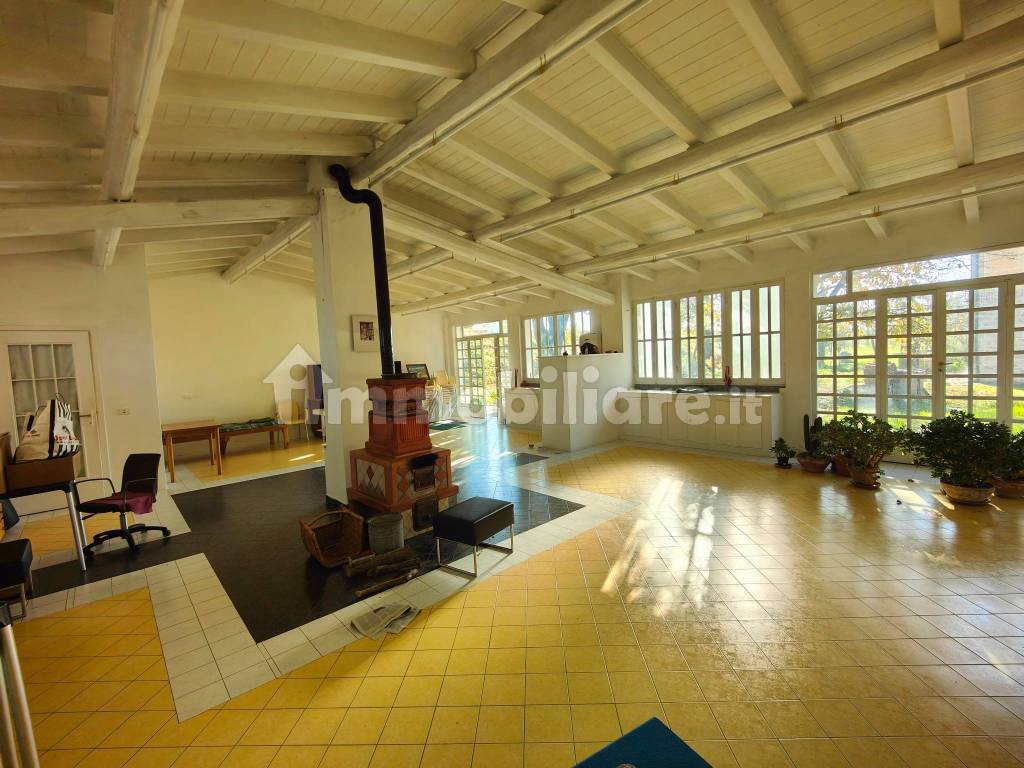 Interno non residenziale