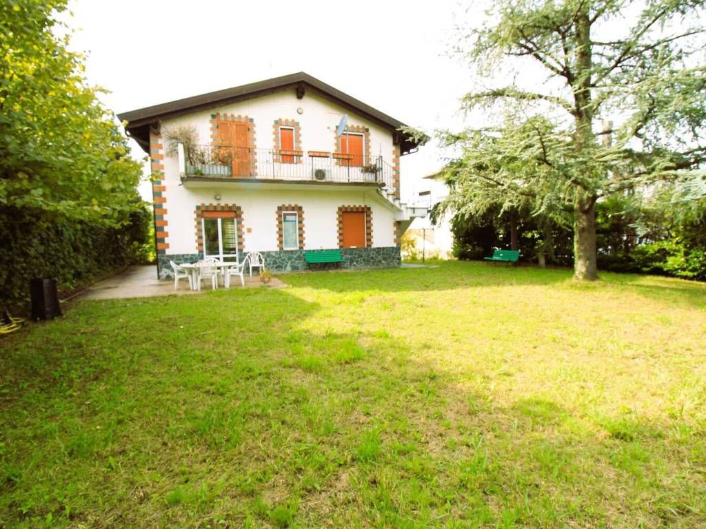 Villa unifamiliare strada novi, ovada