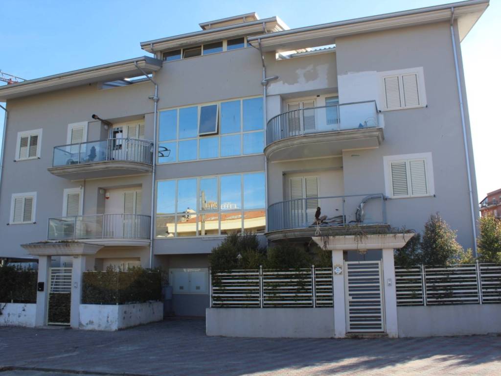 Mansarda riviera prangi deviazione 8 2, centro, pizzo