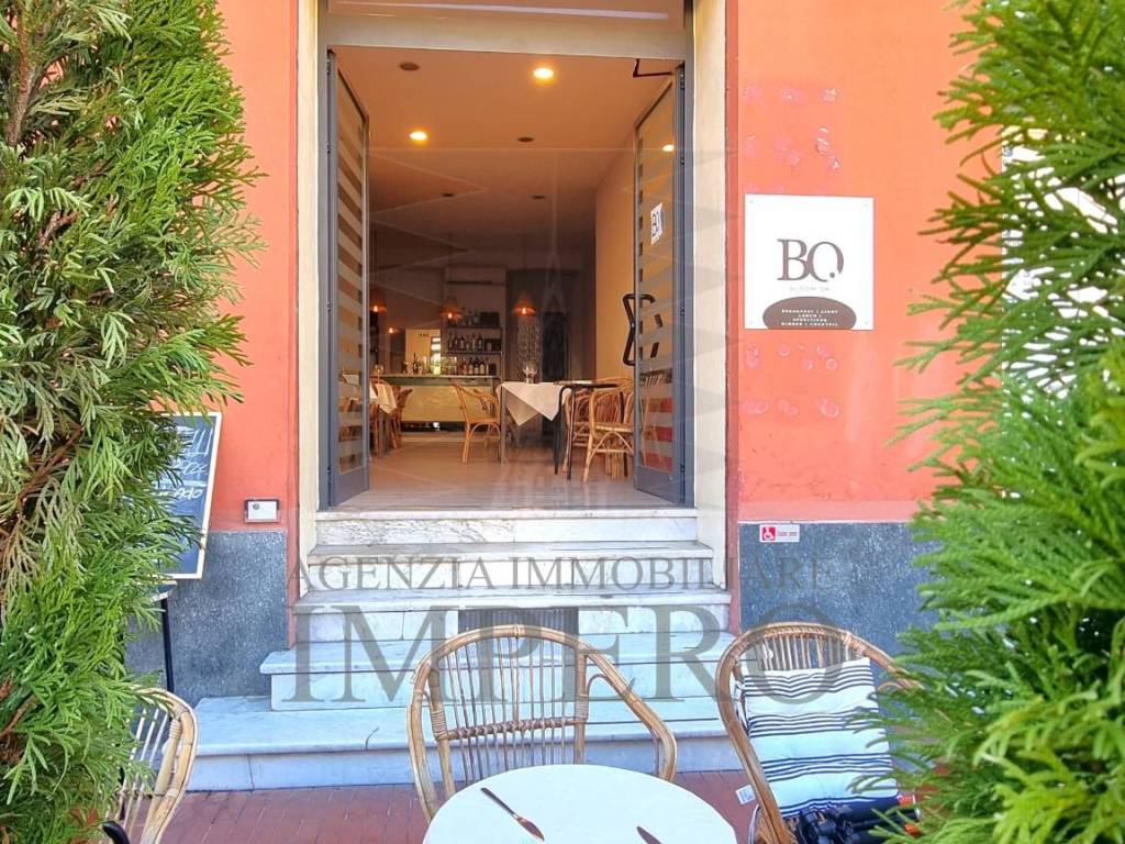 Attività commerciale piazza cesare battisti 33, centro città, ventimiglia