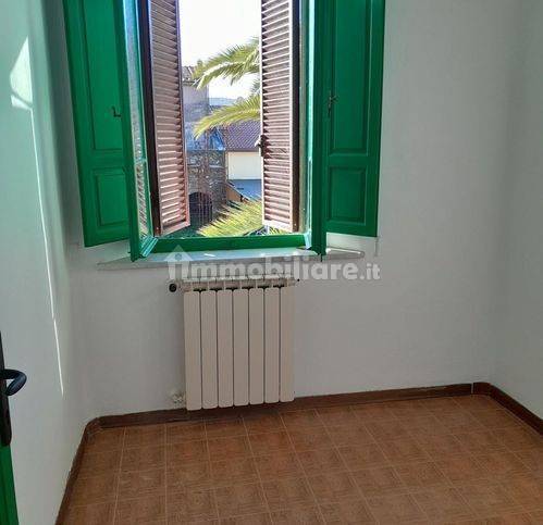 Stanza non arredata