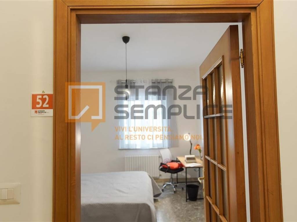 Stanza in affitto in appartamento via bognar 43 ,, pozzuoli