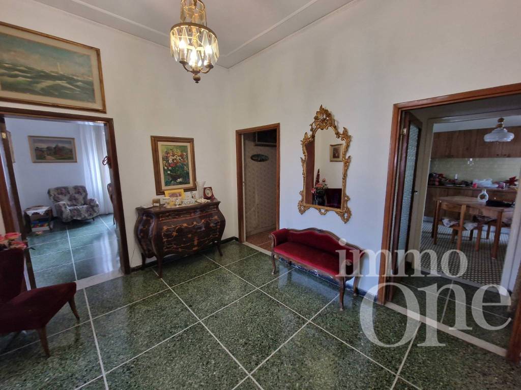 Salone