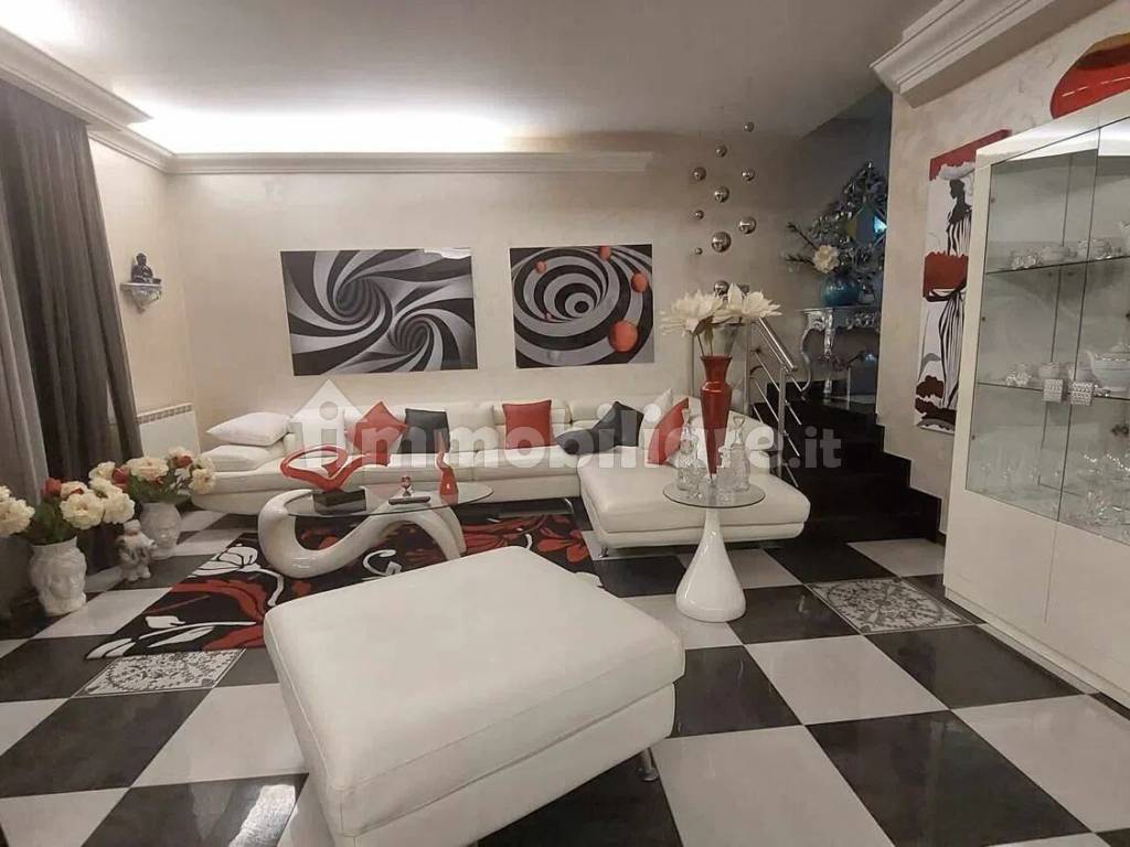 Salone
