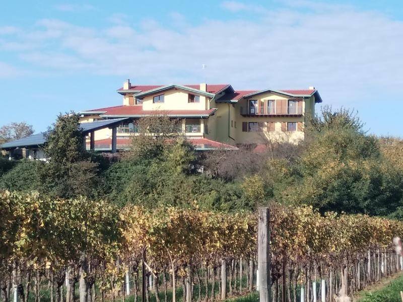 Attività commerciale località gardisciuta 4, gorizia
