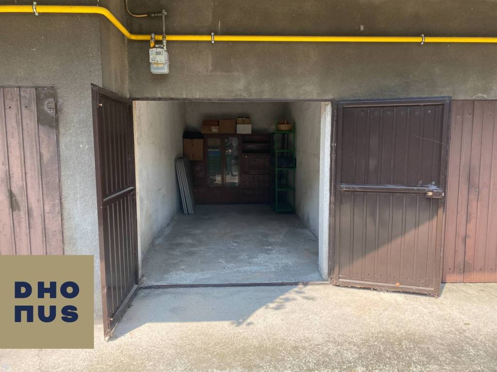 Garage - box via emilia 9, curno