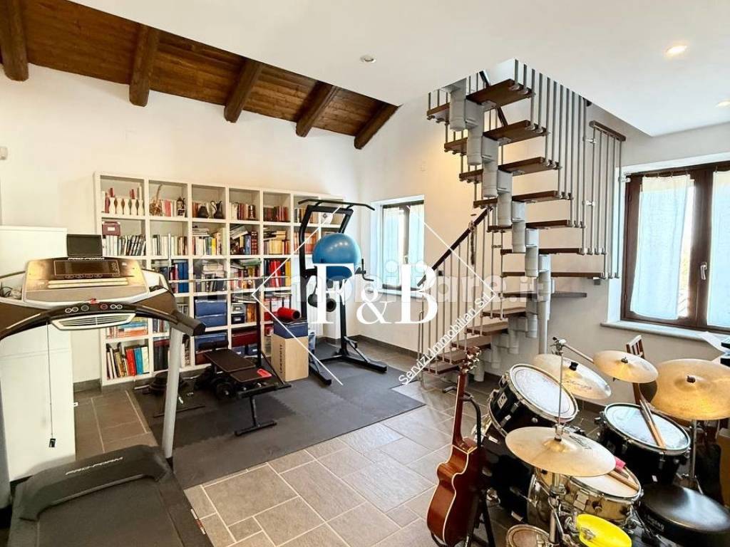 Interno non residenziale