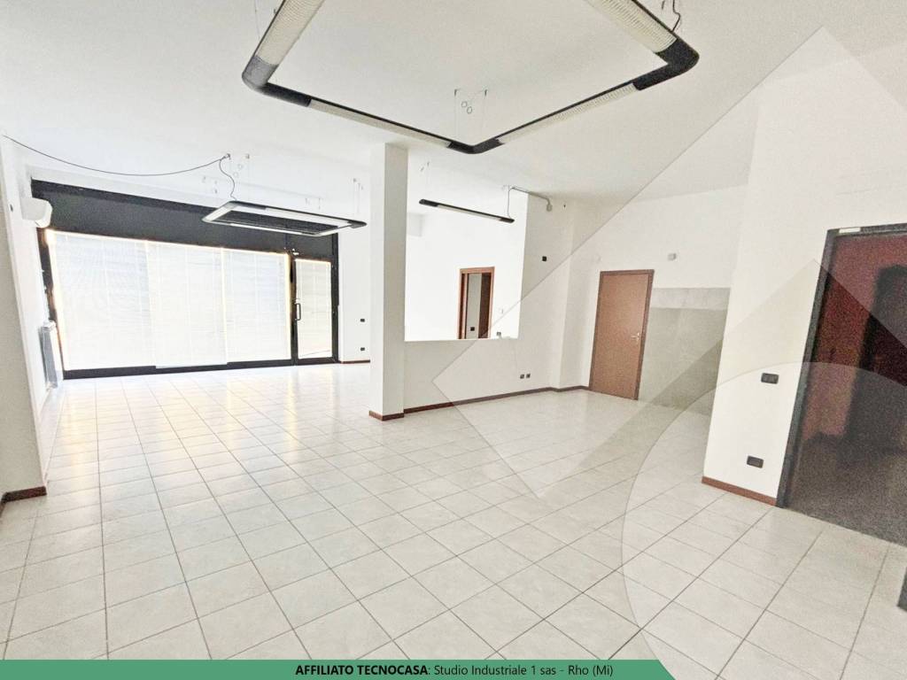 Locale commerciale via montello, pregnana milanese