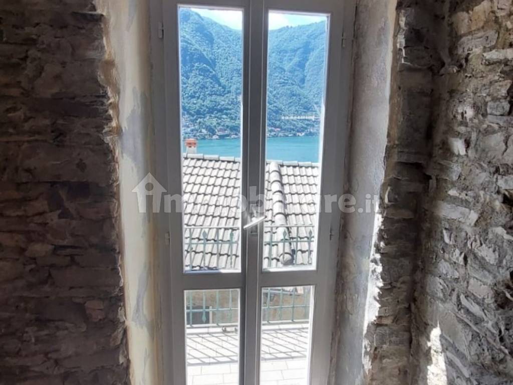 Stanza non arredata