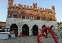 Locale commerciale, piazzale milano - stazione, piacenza