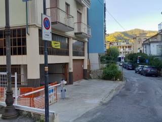 Zona