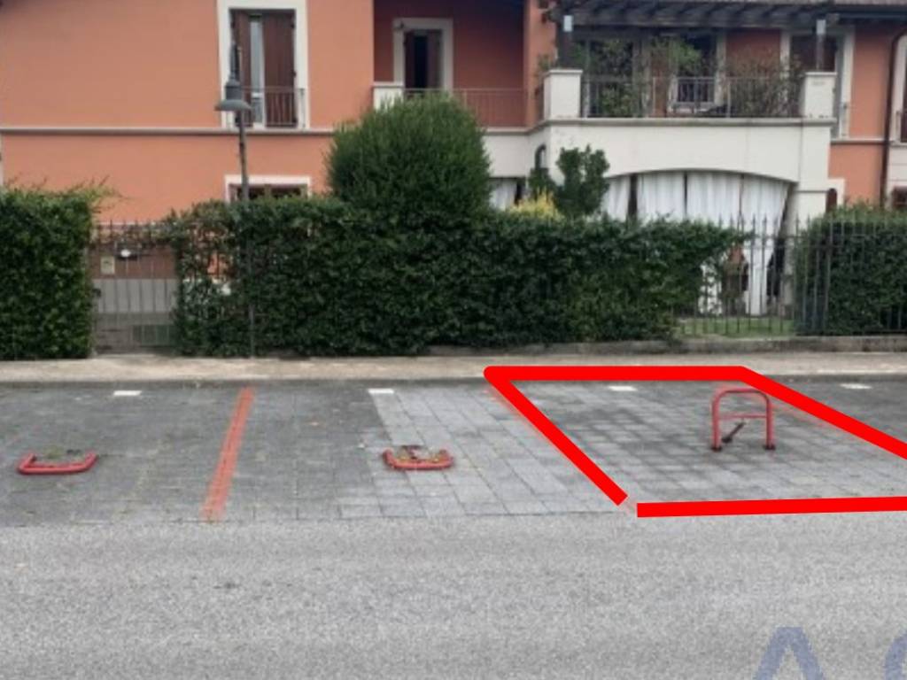 Garage - box all'asta via euplo natali 32, concesio