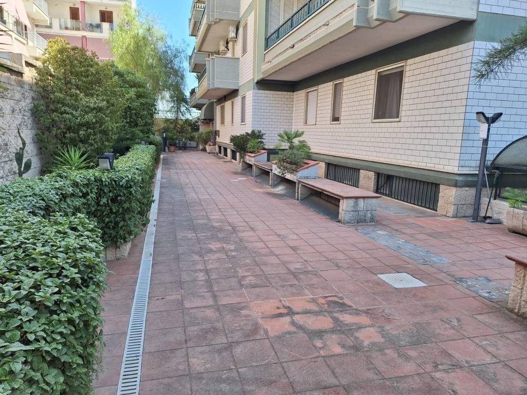 Ufficio - studio via luigi morelli,   46, pineta - maraldo, andria
