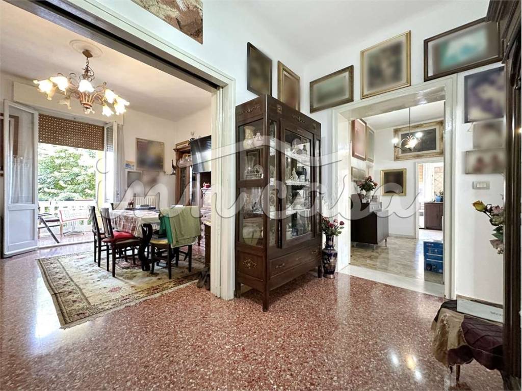 Salone