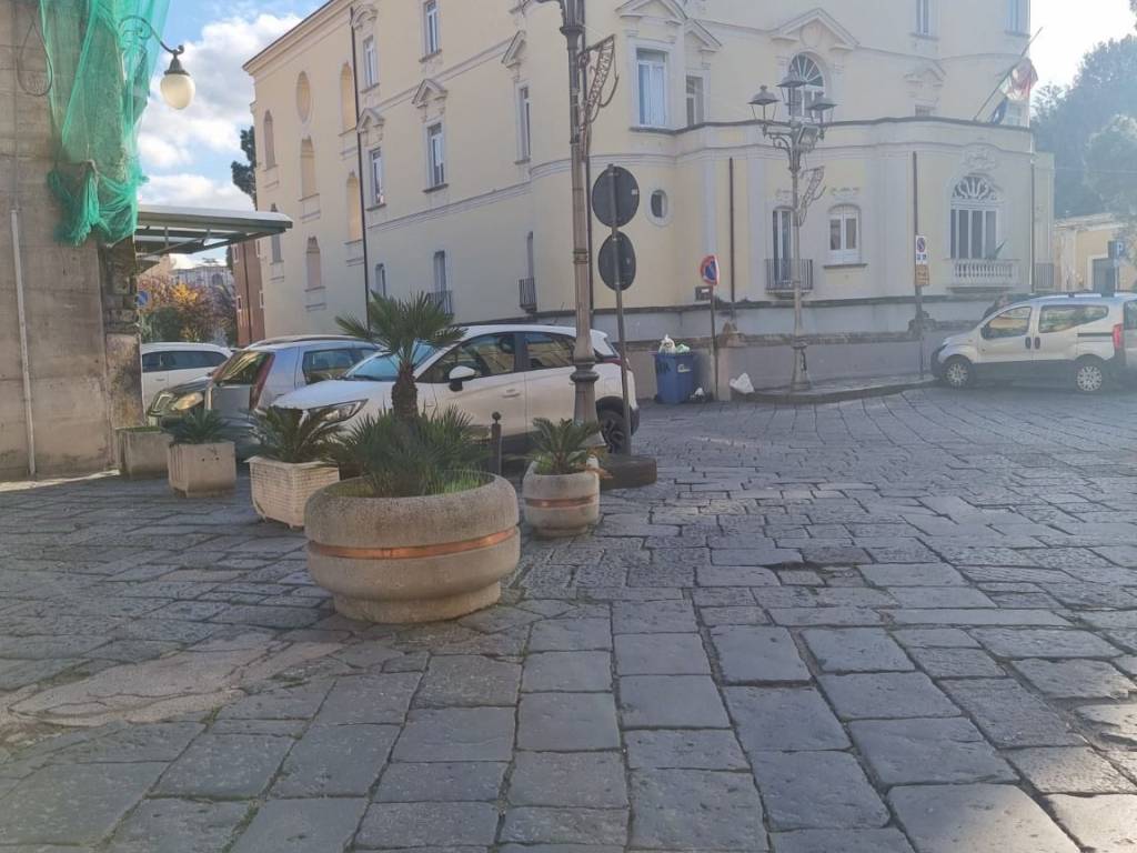Attività commerciale via giovanni amendola, centro, angri