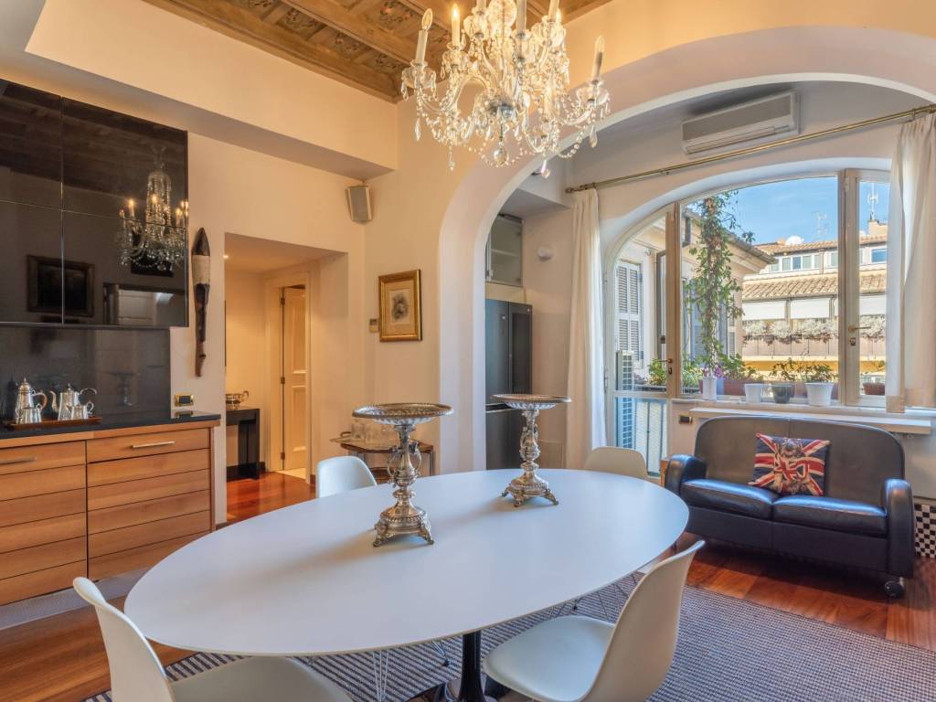 Appartamento via frattina, spagna, roma