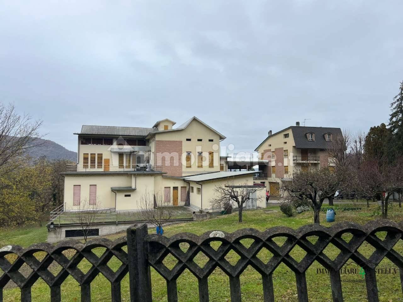 Casa indipendente in vendita a Canossa