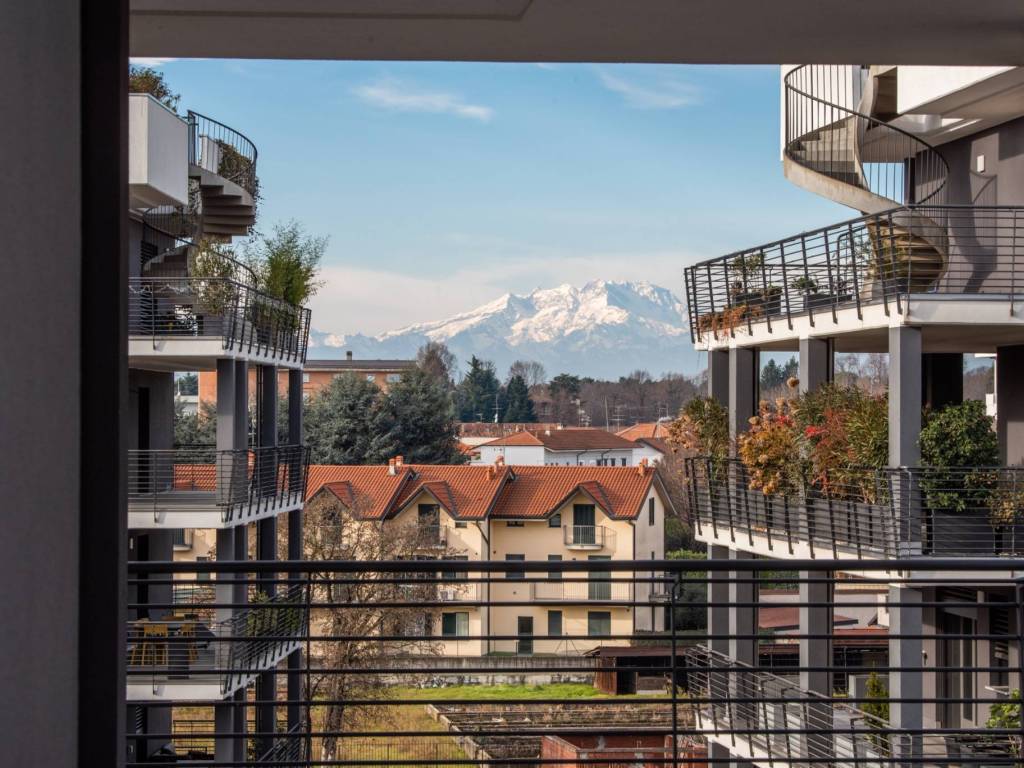 Quadrilocale viale arturo toscanini 8, ronchi, gallarate