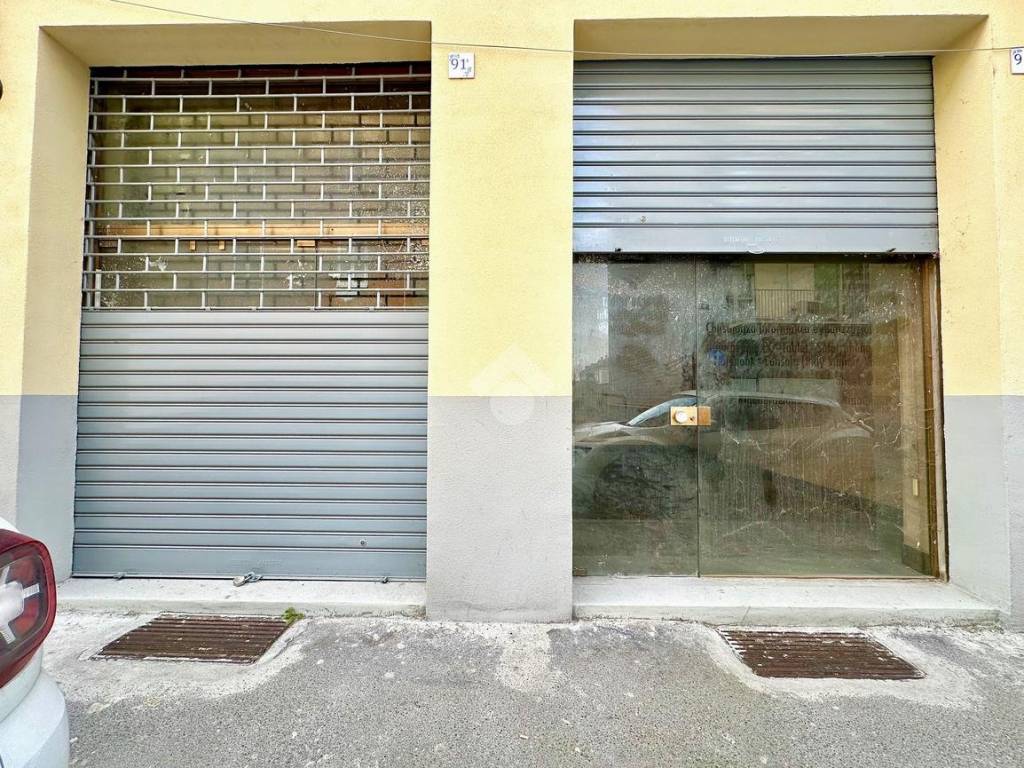 Locale commerciale corso romita 91, centro, tortona