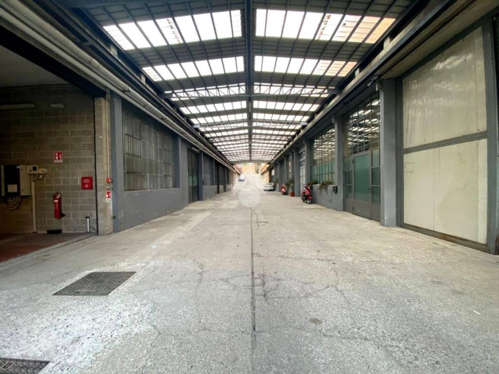 Magazzino - deposito via triumplina 148, mompiano - costalunga, brescia