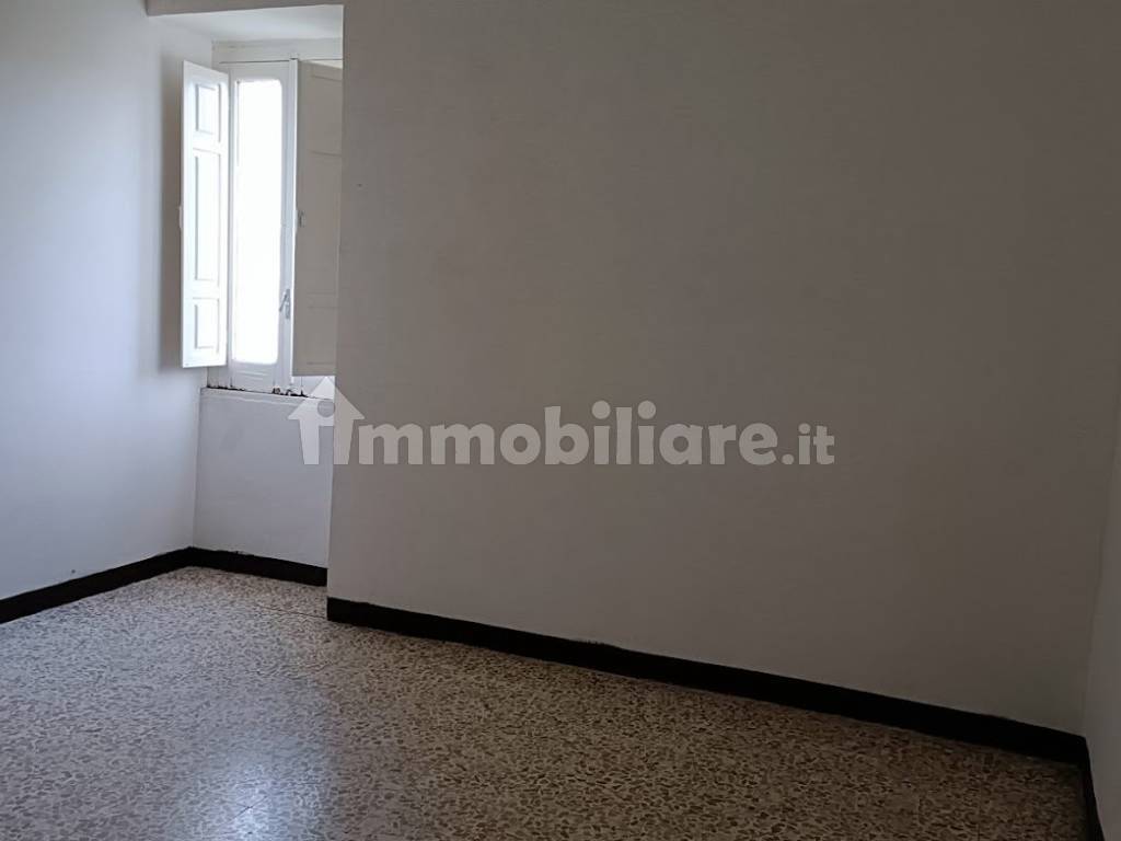 Stanza non arredata