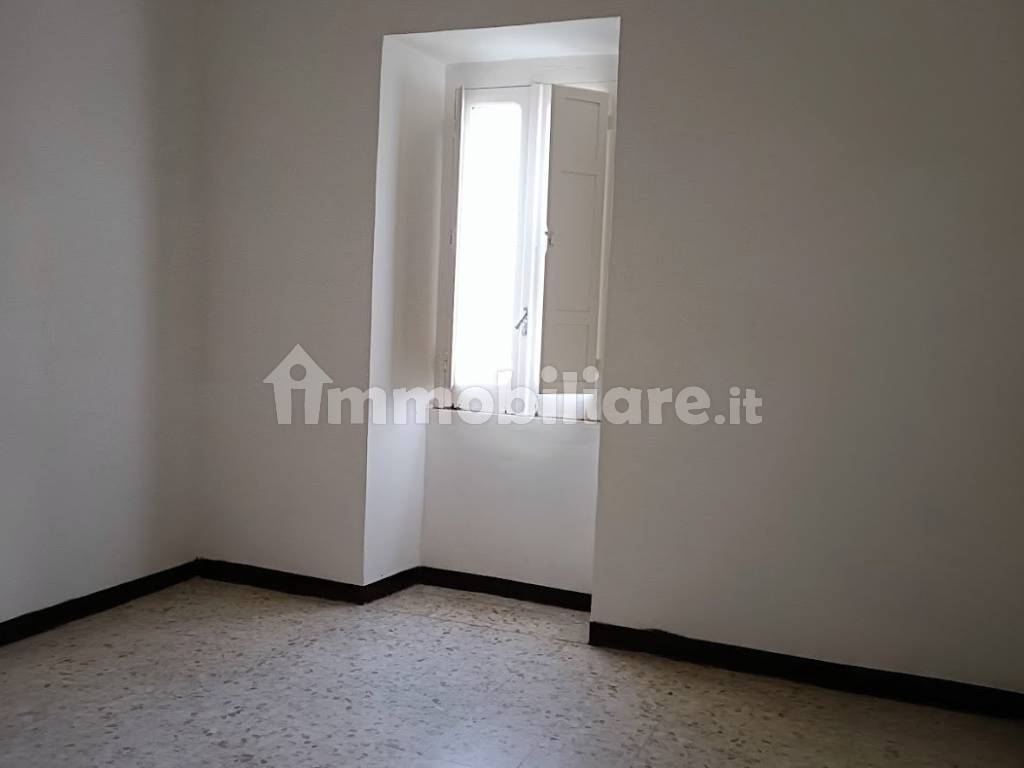 Stanza non arredata