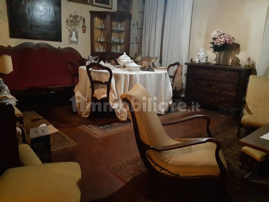 Salone