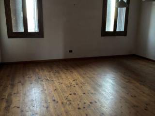 Stanza non arredata
