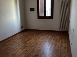 Stanza non arredata