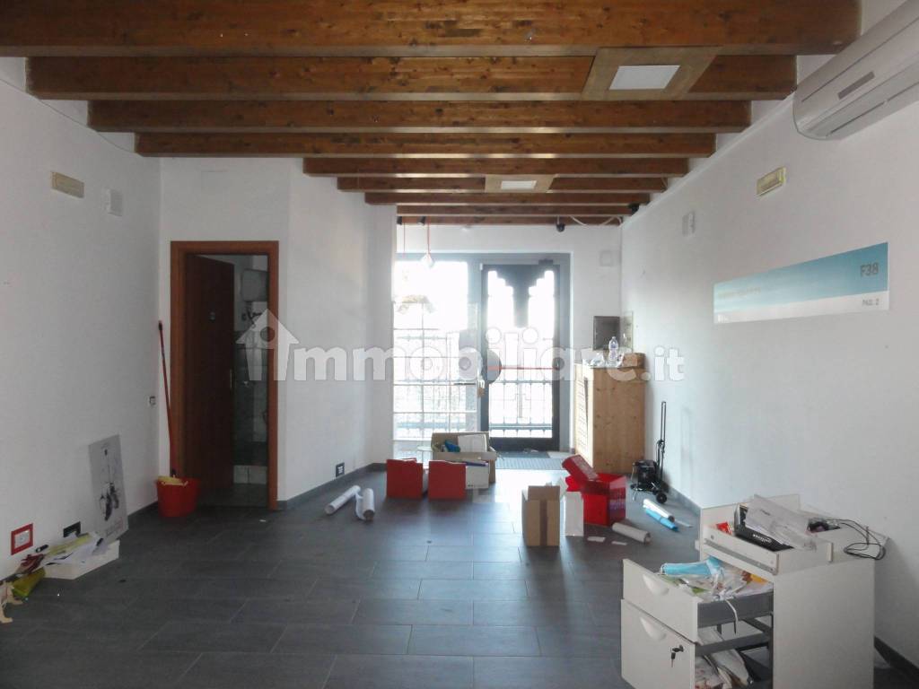 Locale commerciale viale Fabrateria Vetus, Ceccano — foto 3
