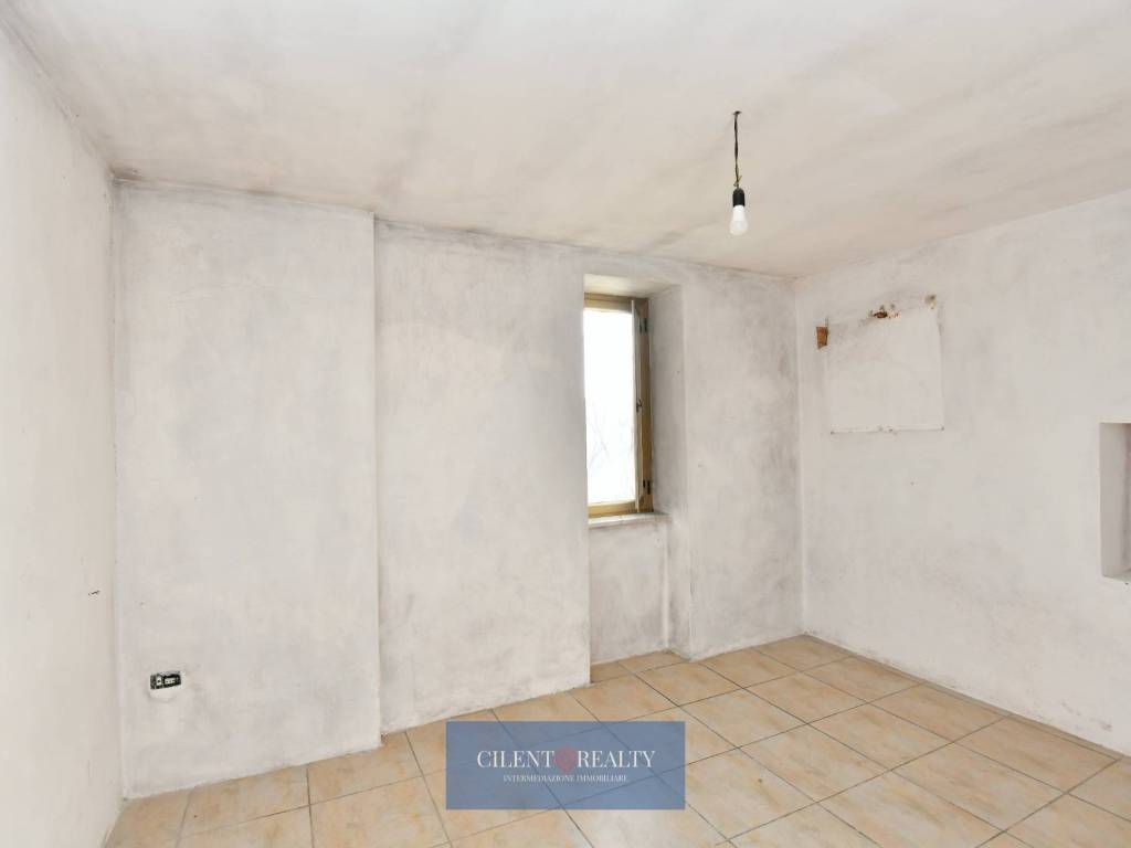 Stanza non arredata