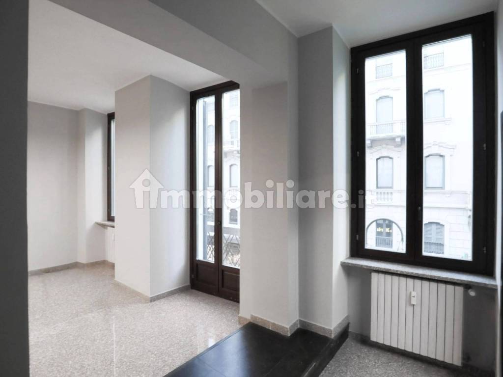 Ufficio - Studio via dei Piatti, Milano, Rif. 117265137 - Immobiliare.it