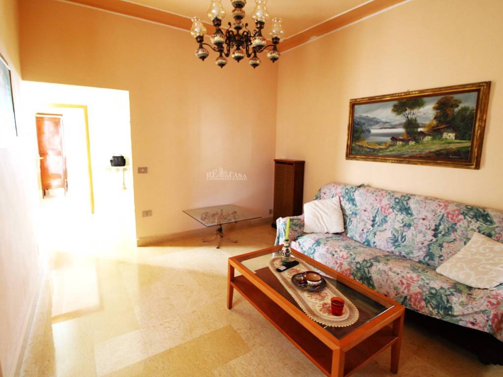 Salone