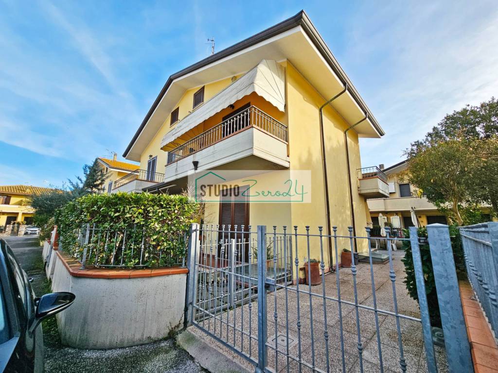 Villa bifamiliare via don giuseppe michelucci, torre del lago, viareggio