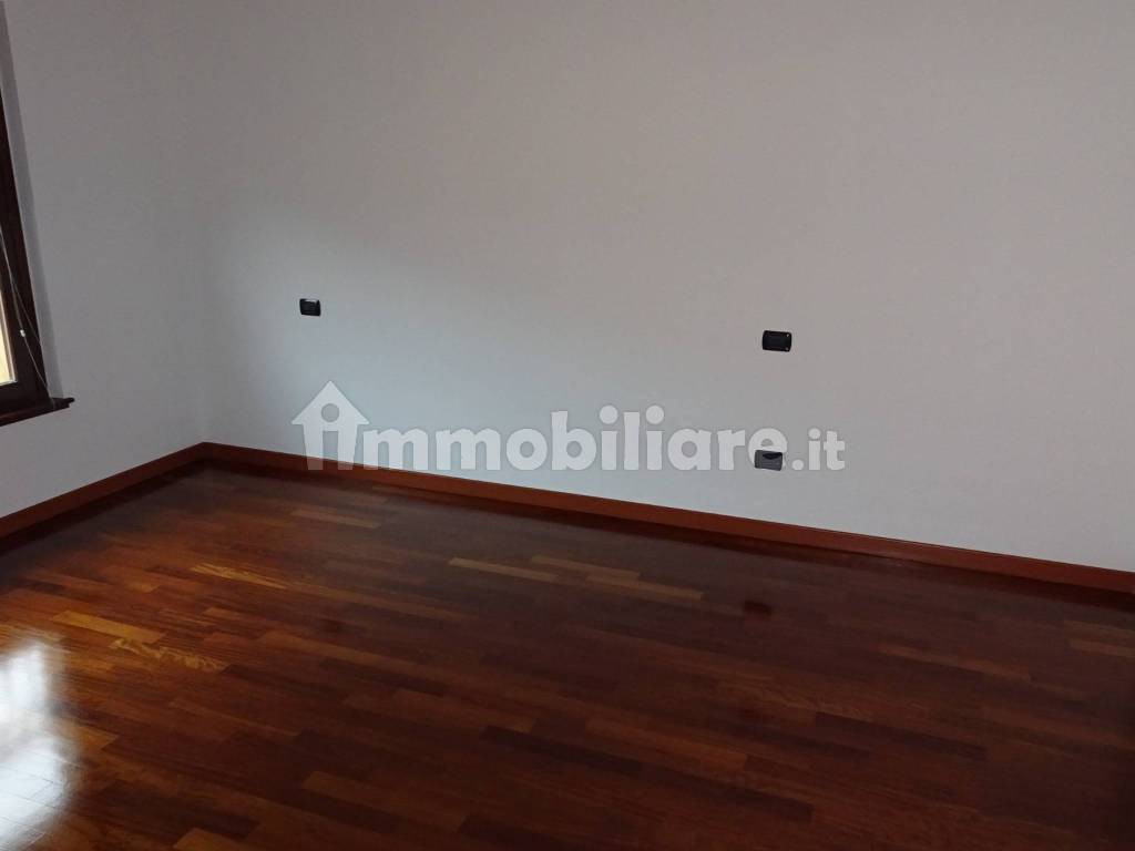 Stanza non arredata