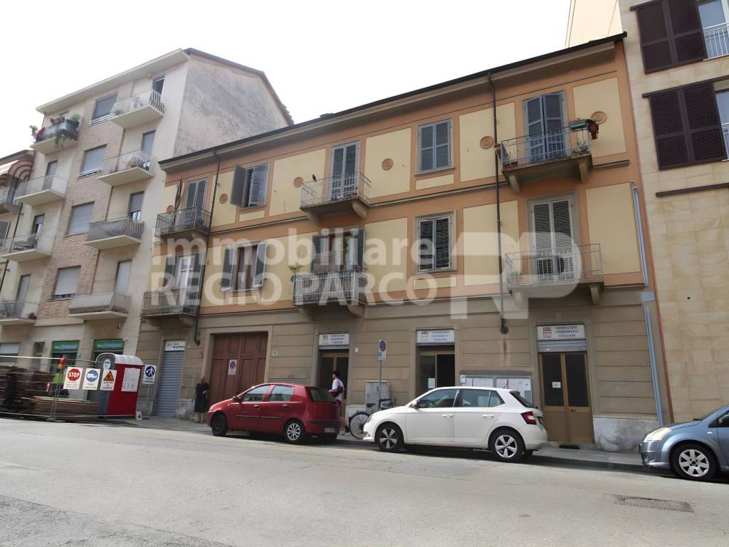 Bilocale via oropa 35, vanchiglietta, torino