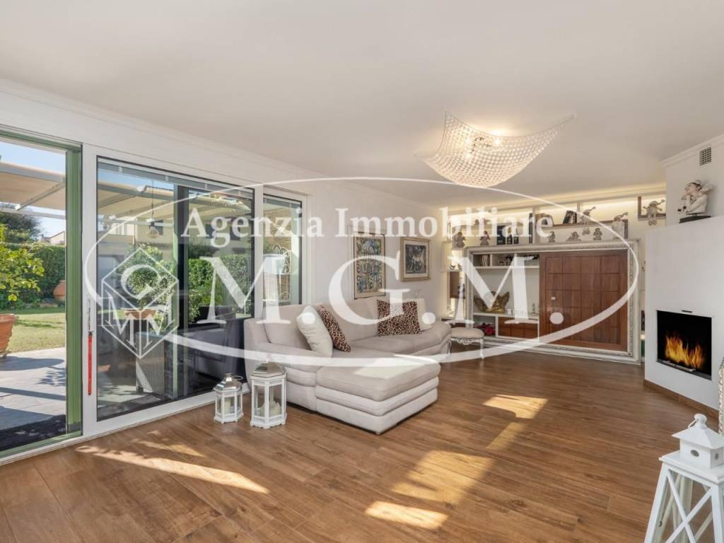 Villa a schiera via della viarella,, bientina