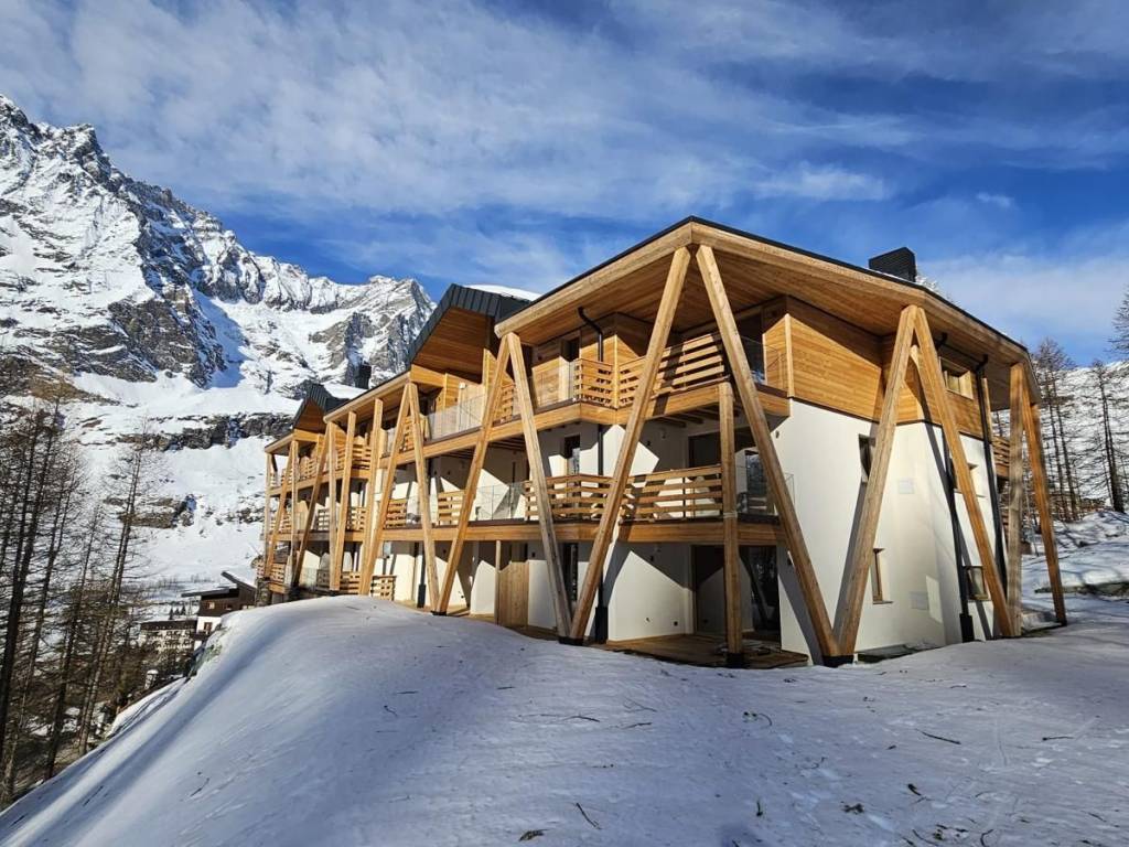 Trilocale via funivie 10, breuil-cervinia, valtournenche