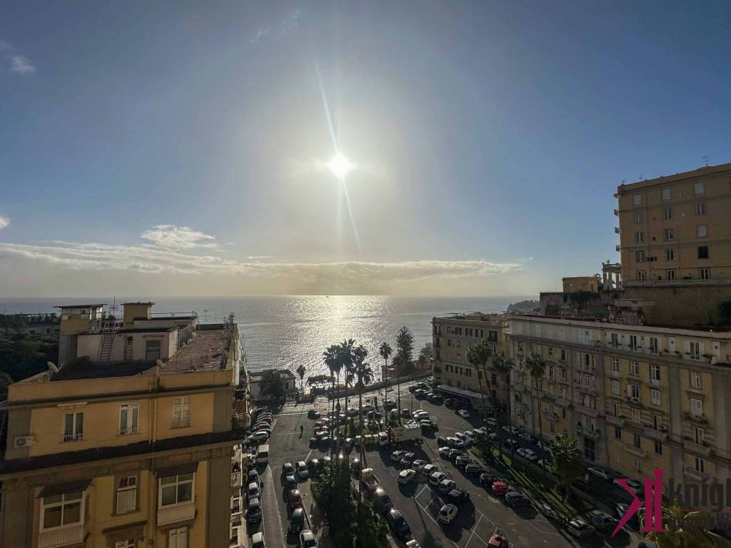 Quadrilocale piazza san luigi 9, posillipo, napoli