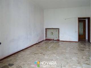 Stanza non arredata