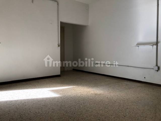 Stanza non arredata