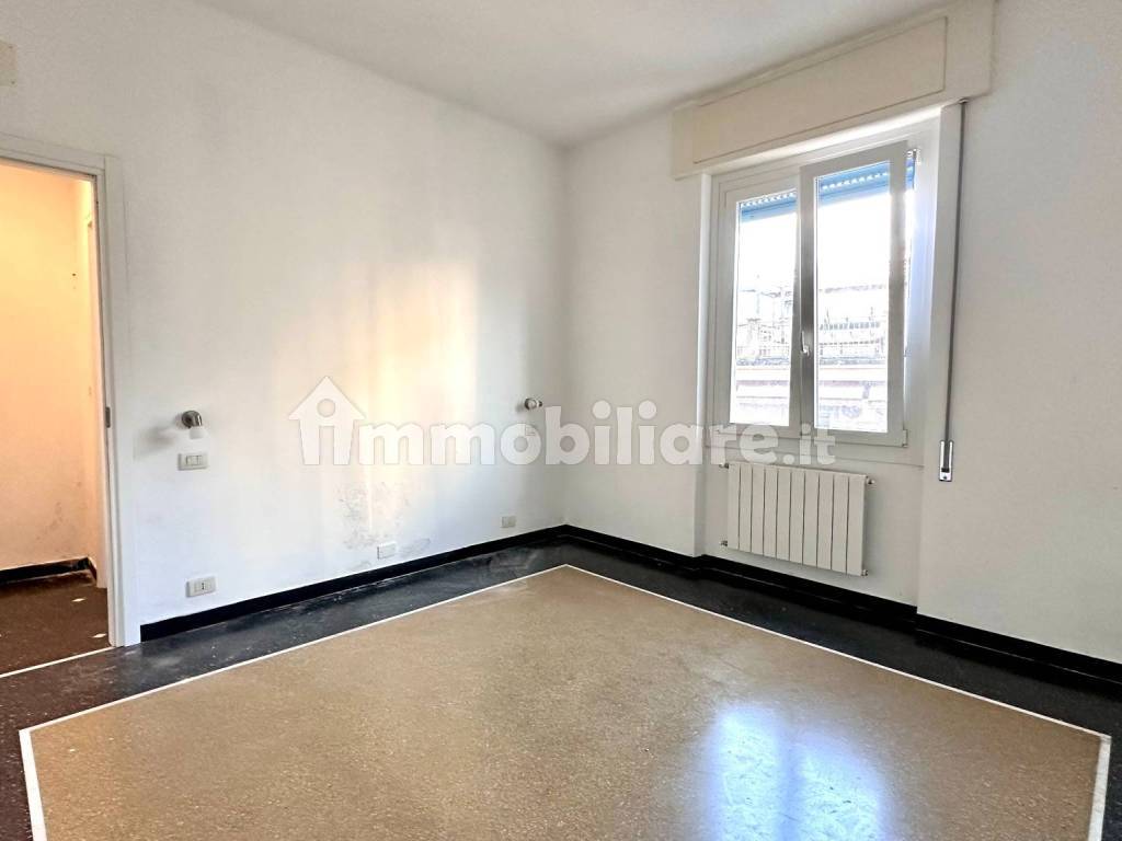 Stanza non arredata