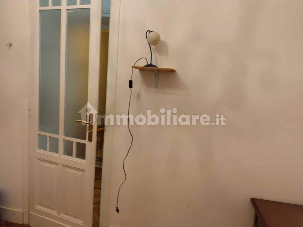 Stanza singola in Crocetta, foto 3 di 4