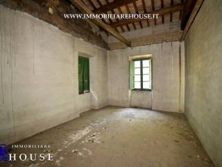 Stanza non arredata